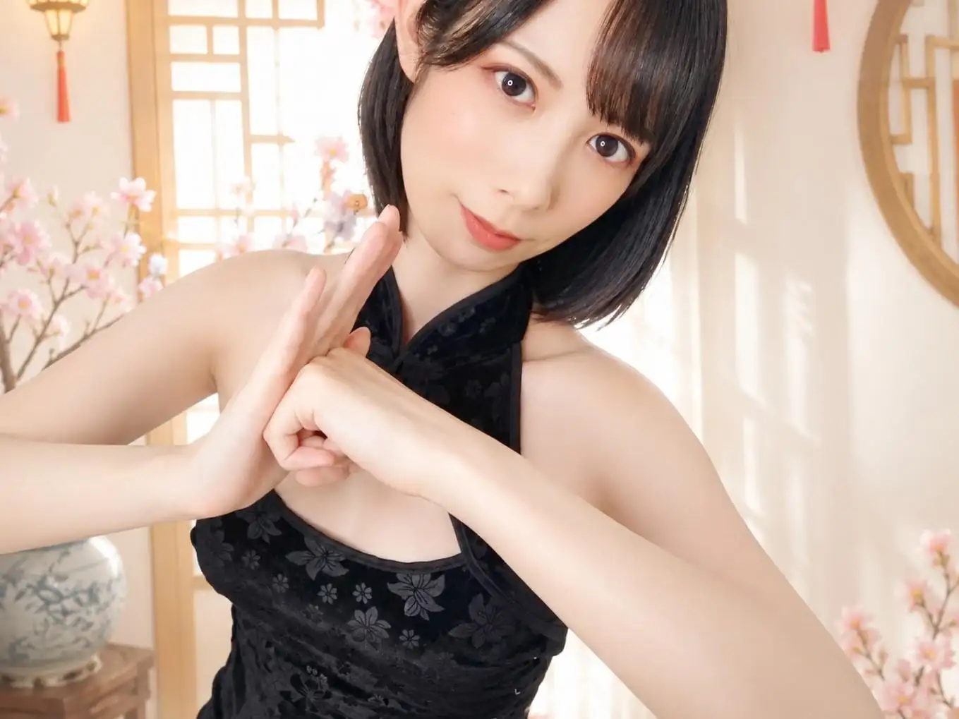 小鳥遊ふうか