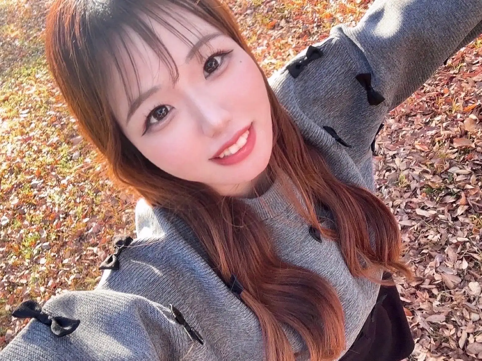 ゆい√。