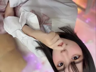 るあさんはエンジェルライブにログイン中