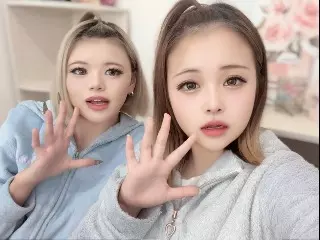 なつ＆みなさんはエンジェルライブにログイン中