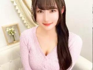 a girl from angel-live https://picture.angel-live.com/images/p5-374439258