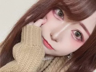 a girl from angel-live https://picture.angel-live.com/images/p5-383430243