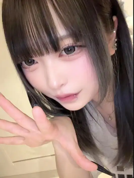 みる^..^