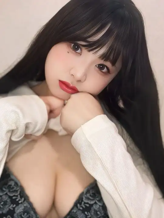 しほ .のサムネイル